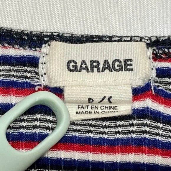 Garage Cropped Long Sleeve Top Women's Small Red White Blue Stripe Tie Front GUC - Picture 6 of 6